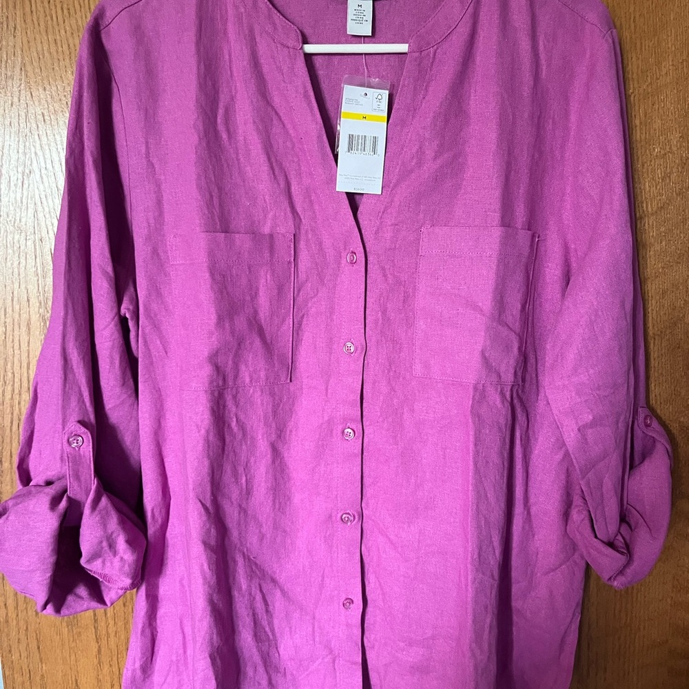 NWT! Nine West Fuchsia Button-Down Shirt